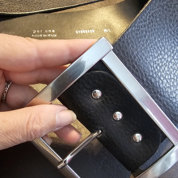 SOLD size 18-22 - wide leather belt, fits waist 35-40in (89-102cm) - M&S Per Una - Picture 11 of 16